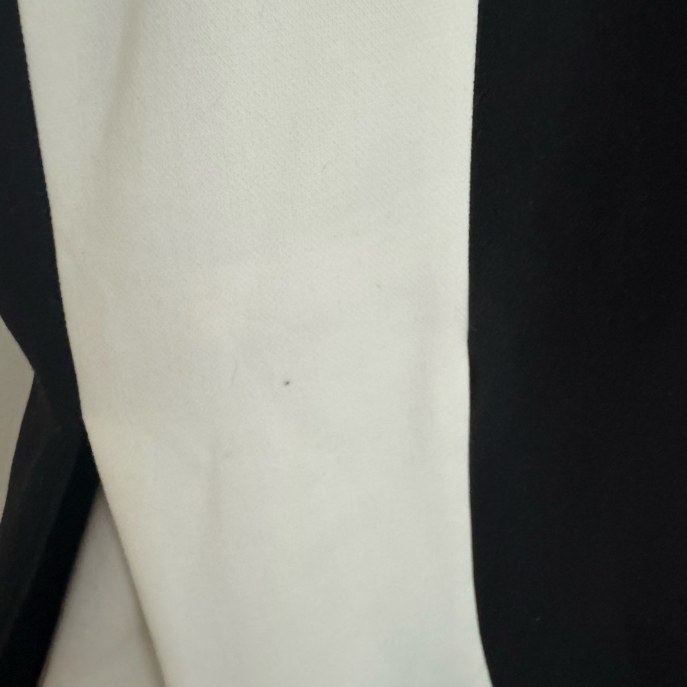 Victoria Beckham Black and White Paneled Midi Skirt with Scalloped Panels - Picture 5 of 7